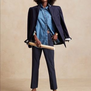 Banana Republic Ryan Light Weight Wool Trouser